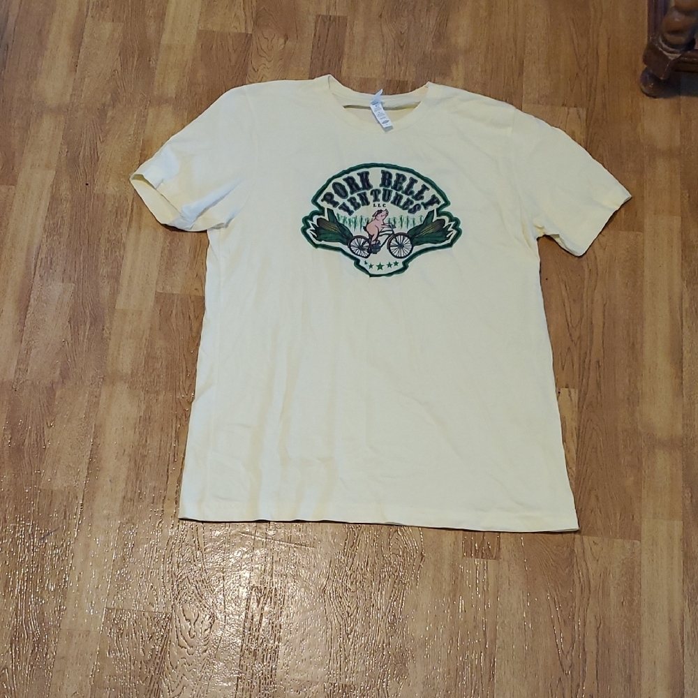 Men's Yellow Large Graphic T-Shirt